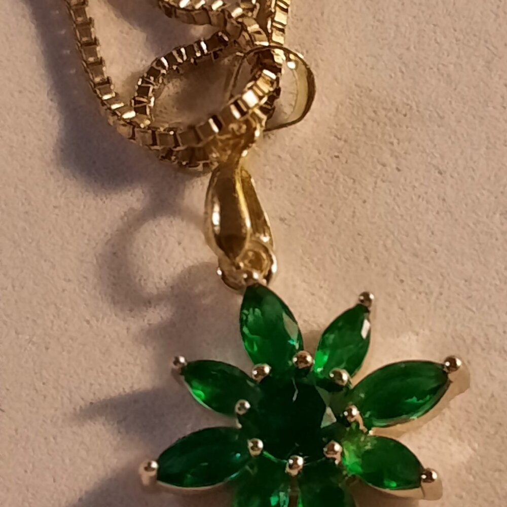 Brand New Handmade 18k Gold Plated Exceptionally Unique Necklace
